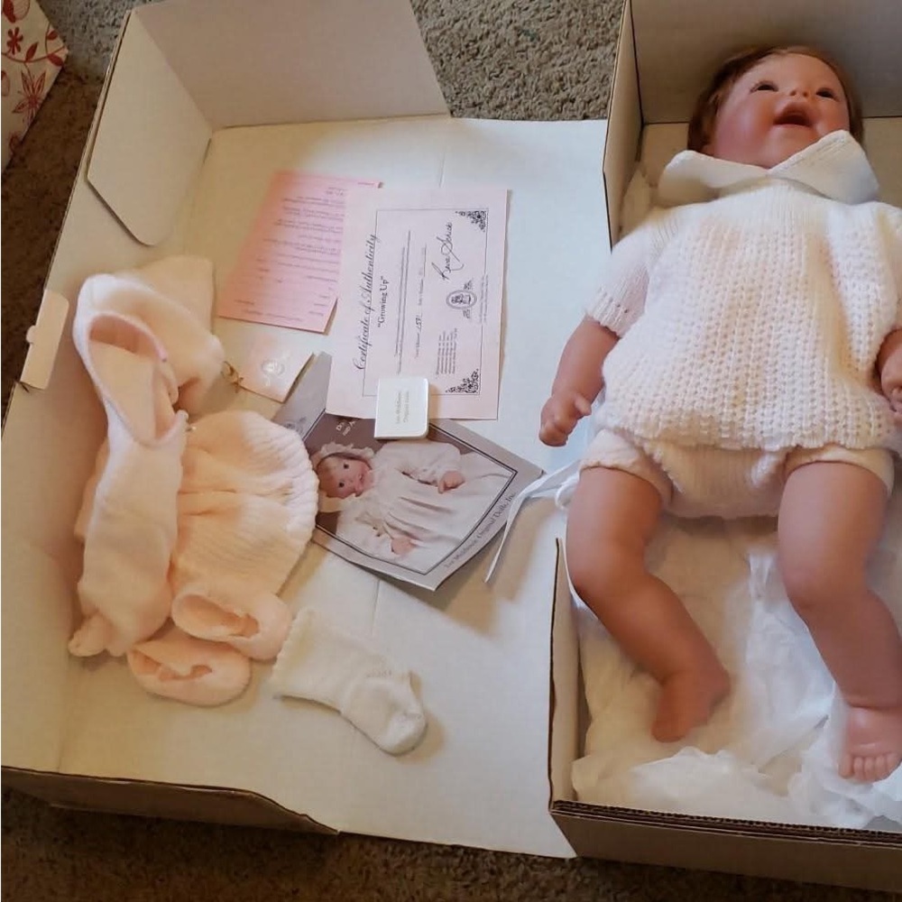 Lee Middleton Original Doll